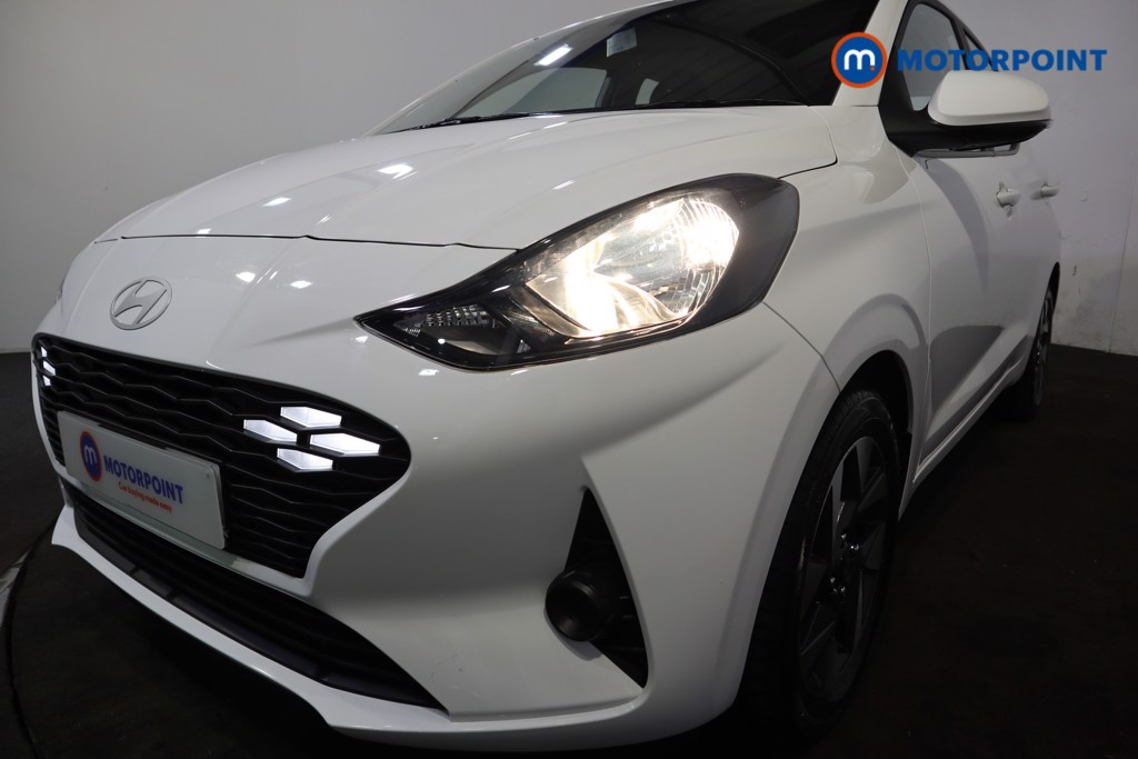 Hyundai I10 Advance Automatic Petrol Hatchback - Stock Number (1618137) - 32nd supplementary image