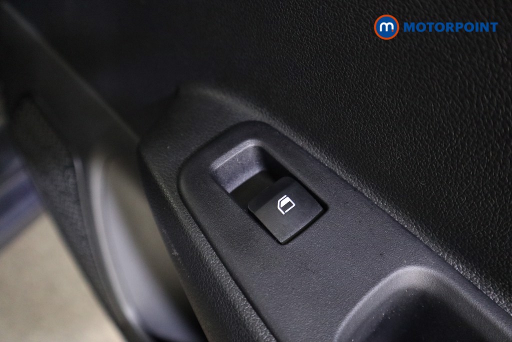 Hyundai I10 Advance Automatic Petrol Hatchback - Stock Number (1618138) - 18th supplementary image