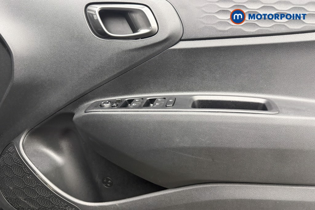 Hyundai I10 Premium Automatic Petrol Hatchback - Stock Number (1618161) - 18th supplementary image