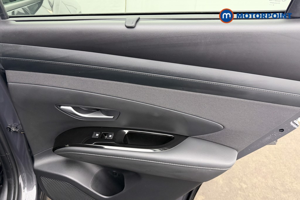 Hyundai Tucson Premium Automatic Petrol-Electric Hybrid SUV - Stock Number (1618272) - 18th supplementary image