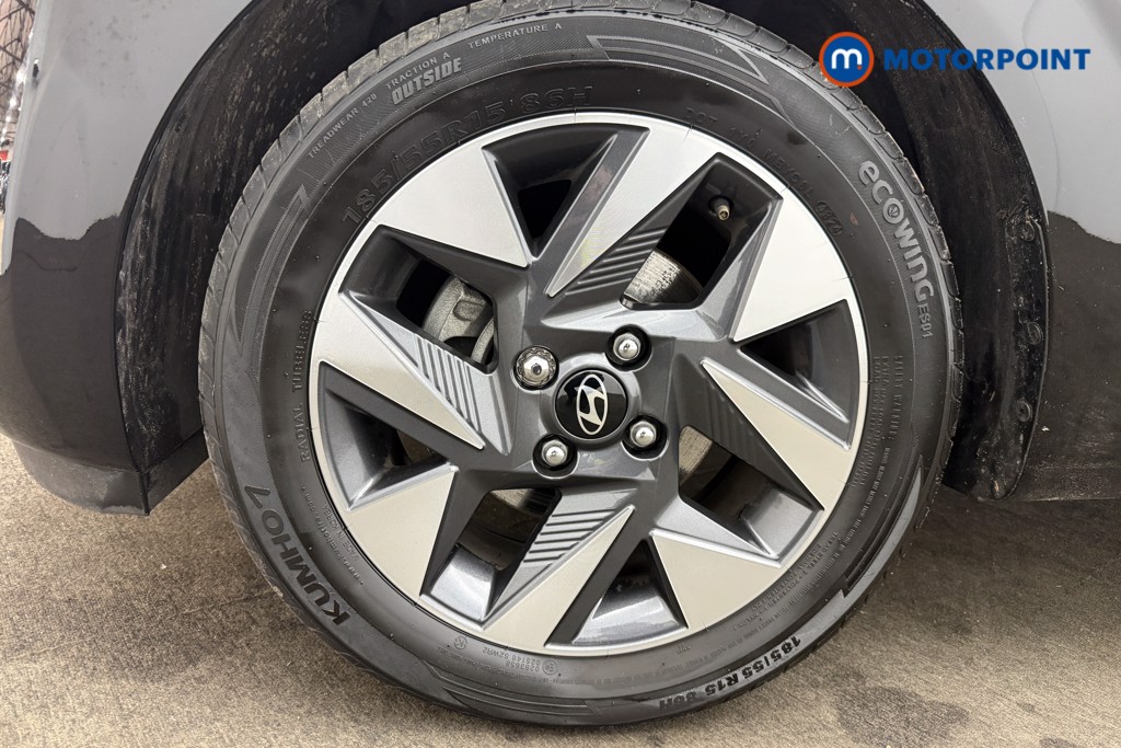 Hyundai I10 Advance Automatic Petrol Hatchback - Stock Number (1618294) - 1st supplementary image