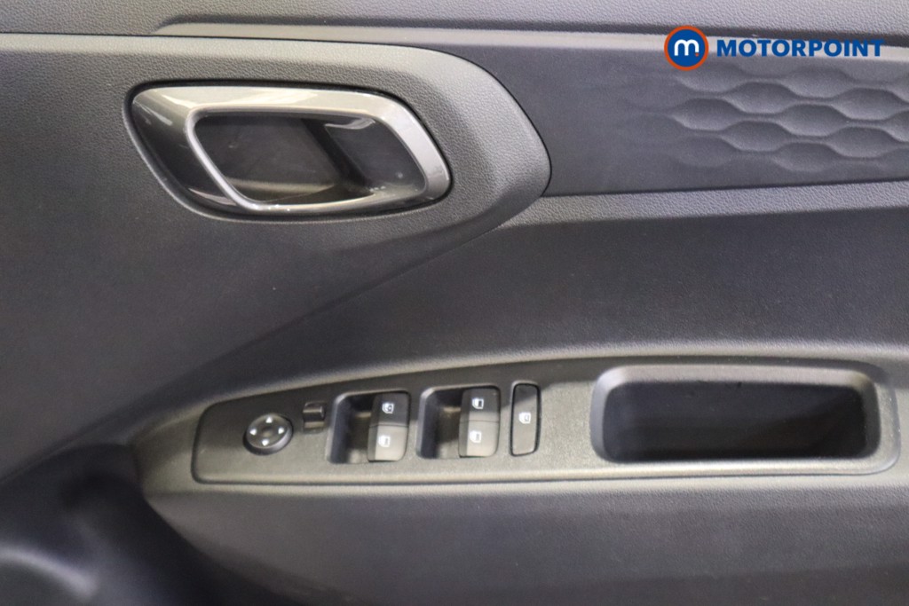 Hyundai I10 Advance Automatic Petrol Hatchback - Stock Number (1618300) - 14th supplementary image