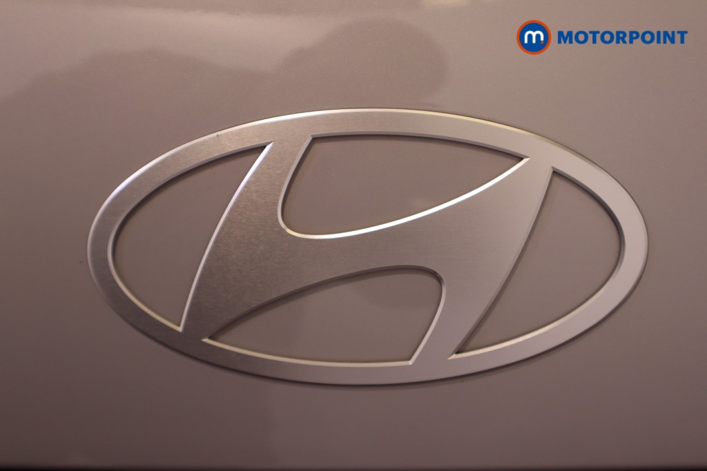 Hyundai I10 Advance Automatic Petrol Hatchback - Stock Number (1618300) - 32nd supplementary image