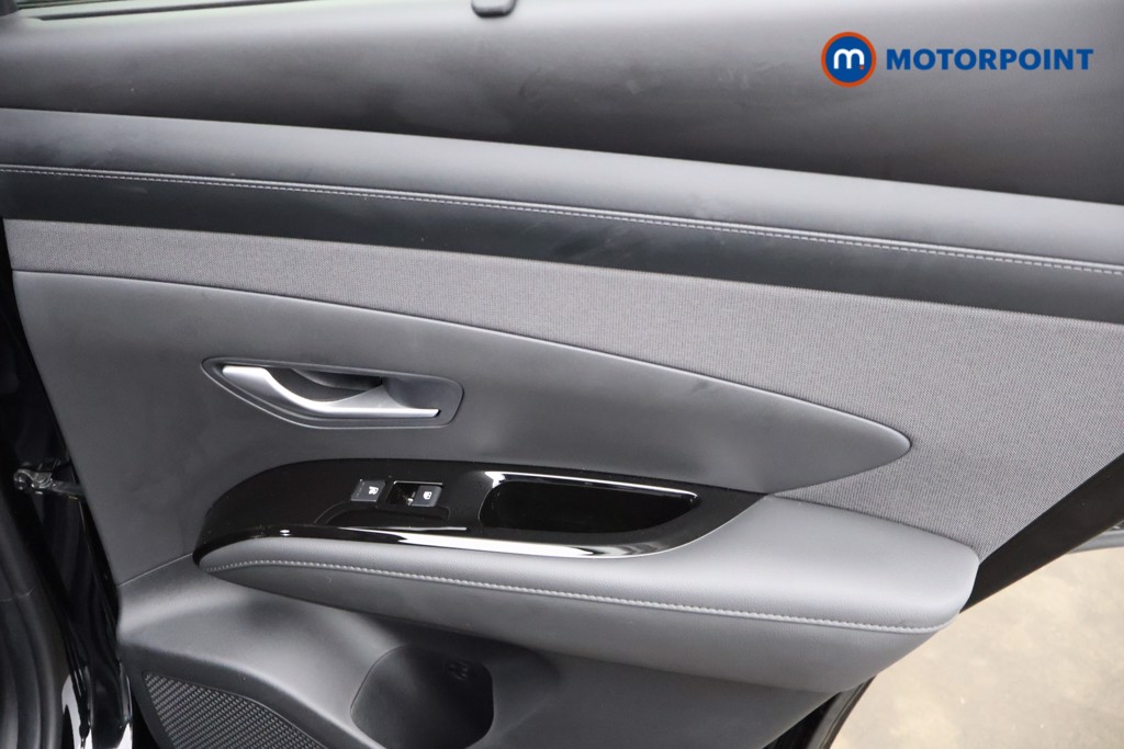 Hyundai Tucson Premium Automatic Petrol-Electric Hybrid SUV - Stock Number (1618311) - 17th supplementary image