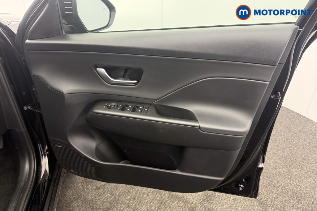 Hyundai Kona Ultimate Automatic Petrol-Electric Hybrid SUV - Stock Number (1618320) - 2nd supplementary image