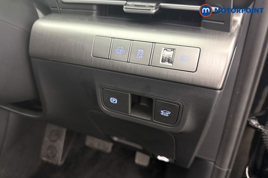 Hyundai Kona Ultimate Automatic Petrol-Electric Hybrid SUV - Stock Number (1618320) - 3rd supplementary image