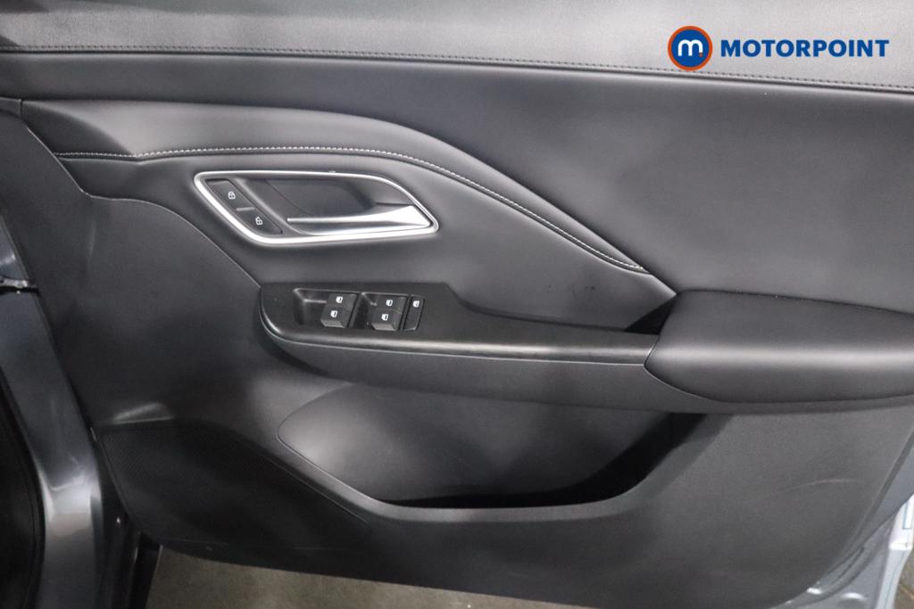 Mg Motor Uk ZS Trophy Automatic Petrol-Electric Hybrid SUV - Stock Number (1618384) - 9th supplementary image