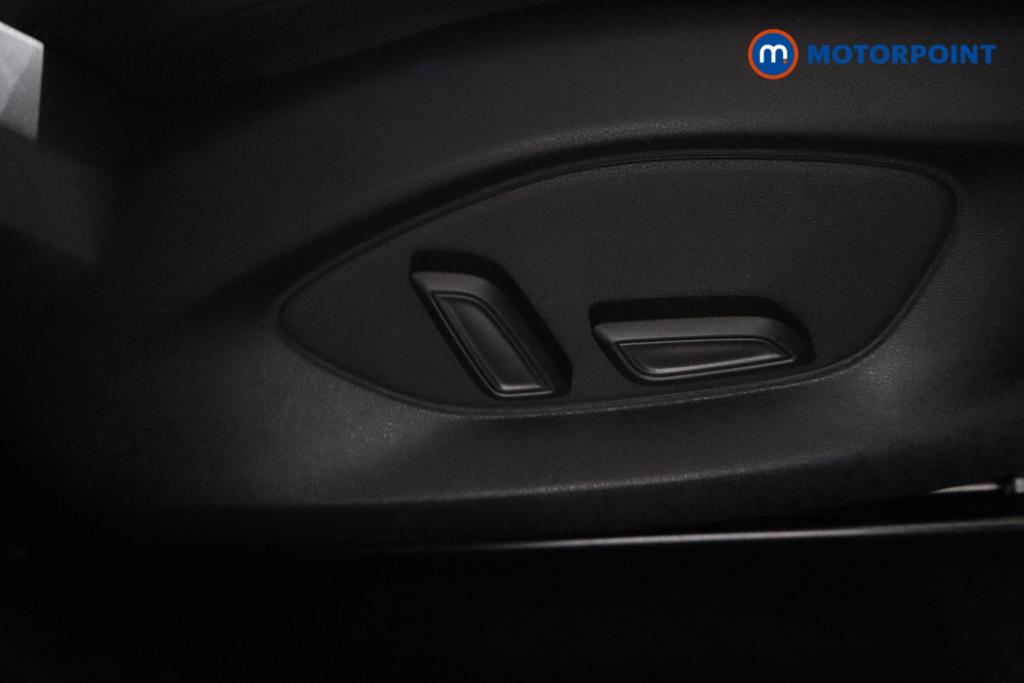 Mg Motor Uk ZS Trophy Automatic Petrol-Electric Hybrid SUV - Stock Number (1618384) - 12th supplementary image