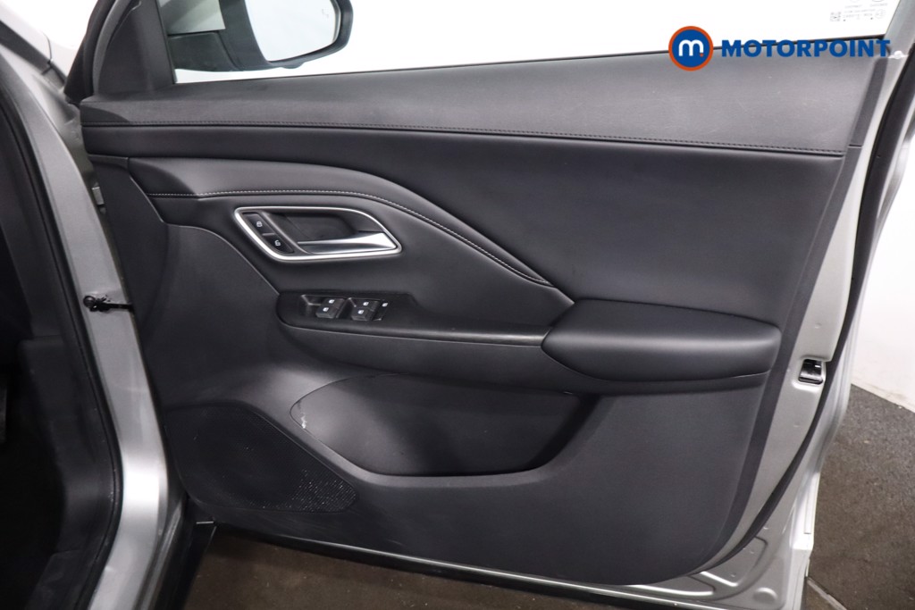 Mg Motor Uk ZS Trophy Automatic Petrol-Electric Hybrid SUV - Stock Number (1618390) - 24th supplementary image