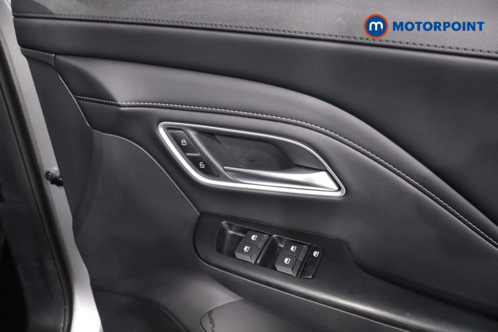 Mg Motor Uk ZS Trophy Automatic Petrol-Electric Hybrid SUV - Stock Number (1618390) - 25th supplementary image