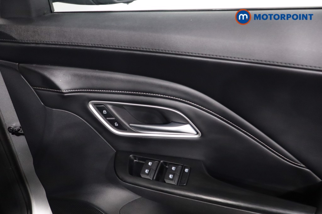 Mg Motor Uk ZS Trophy Automatic Petrol-Electric Hybrid SUV - Stock Number (1618403) - 26th supplementary image