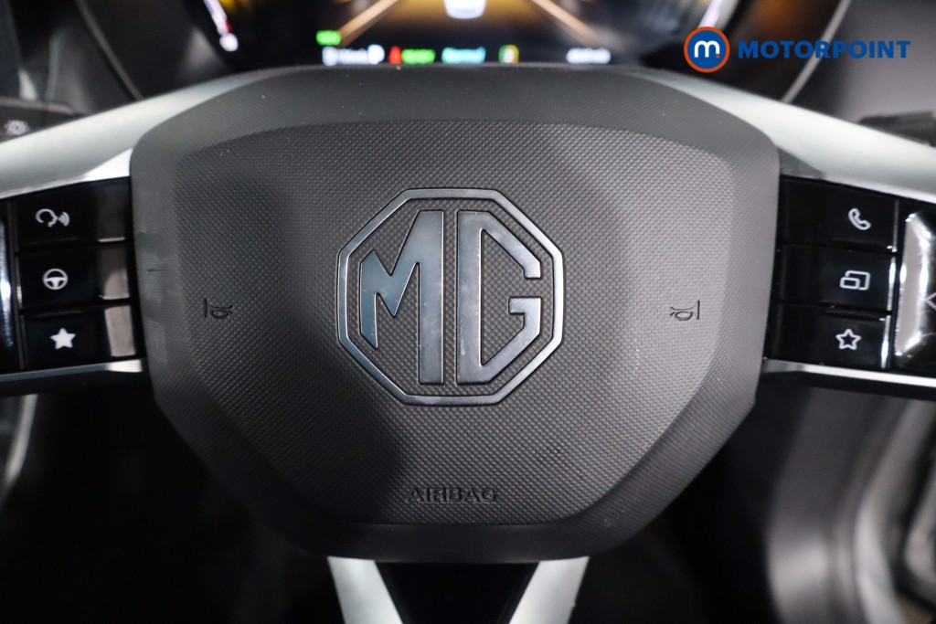 Mg Motor Uk ZS Trophy Automatic Petrol-Electric Hybrid SUV - Stock Number (1618415) - 13th supplementary image