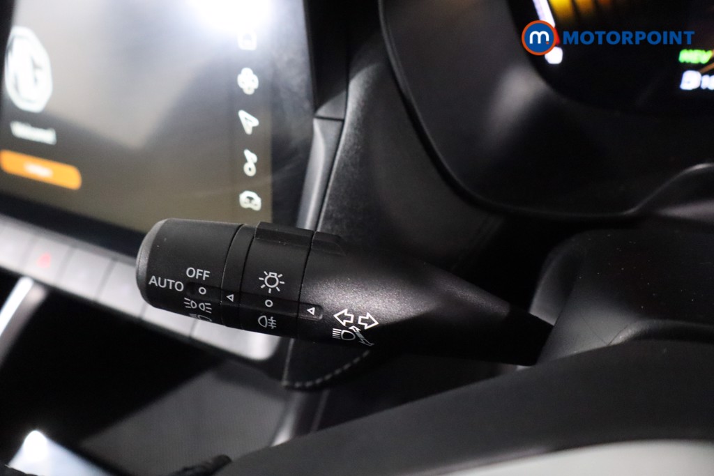 Mg Motor Uk ZS Trophy Automatic Petrol-Electric Hybrid SUV - Stock Number (1618415) - 14th supplementary image