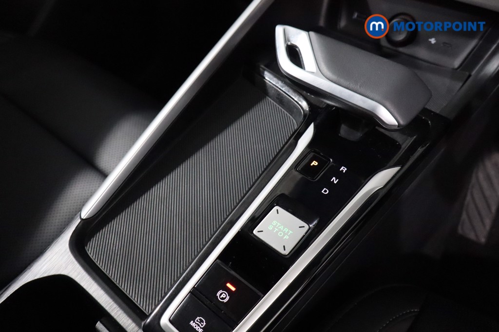 Mg Motor Uk ZS Trophy Automatic Petrol-Electric Hybrid SUV - Stock Number (1618415) - 17th supplementary image