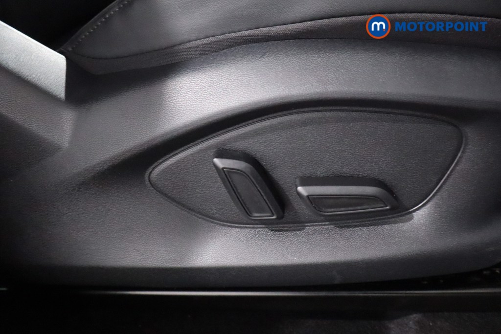 Mg Motor Uk ZS Trophy Automatic Petrol-Electric Hybrid SUV - Stock Number (1618415) - 23rd supplementary image