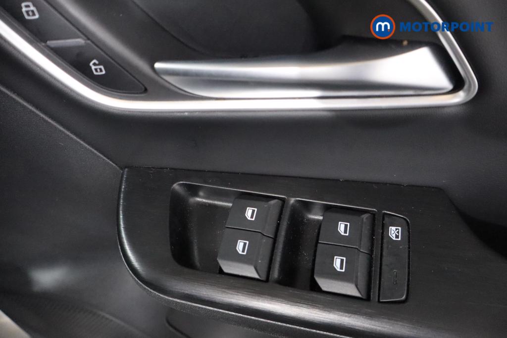 Mg Motor Uk ZS Trophy Automatic Petrol-Electric Hybrid SUV - Stock Number (1618426) - 10th supplementary image