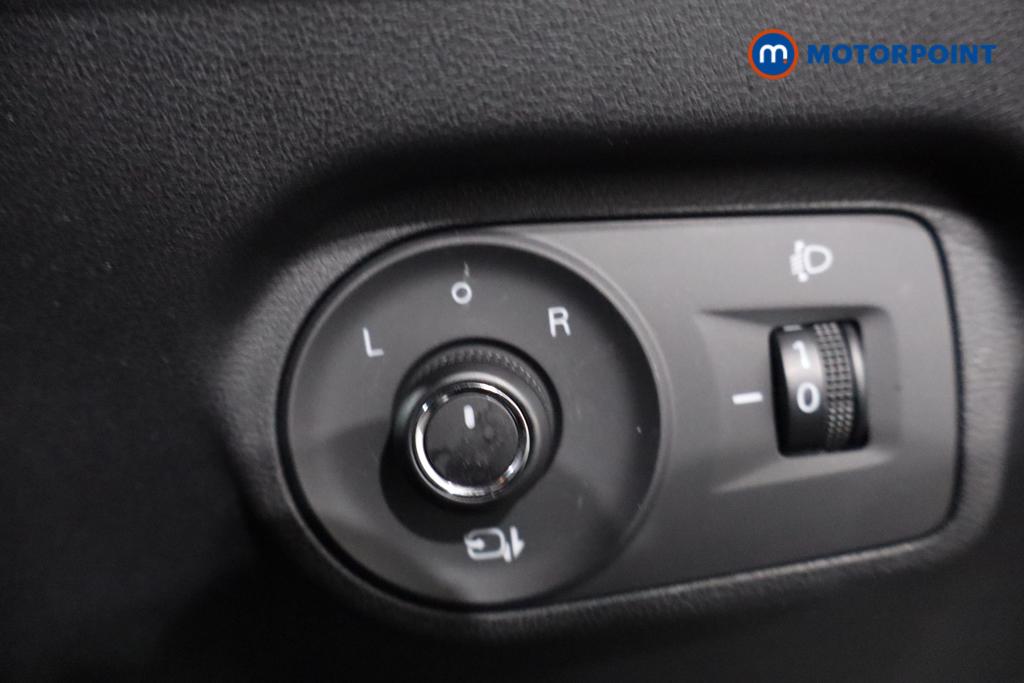 Mg Motor Uk ZS Trophy Automatic Petrol-Electric Hybrid SUV - Stock Number (1618426) - 13th supplementary image