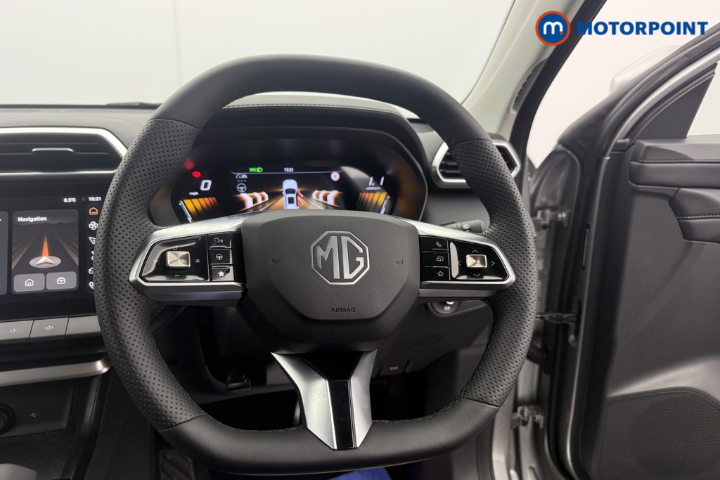 Mg Motor Uk ZS Trophy Automatic Petrol-Electric Hybrid SUV - Stock Number (1618434) - 14th supplementary image