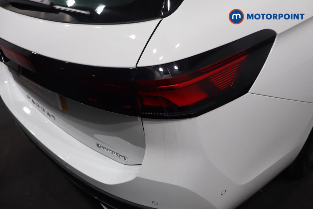 Volkswagen Passat Life Automatic Petrol Plug-In Hybrid Estate - Stock Number (1618659) - 7th supplementary image