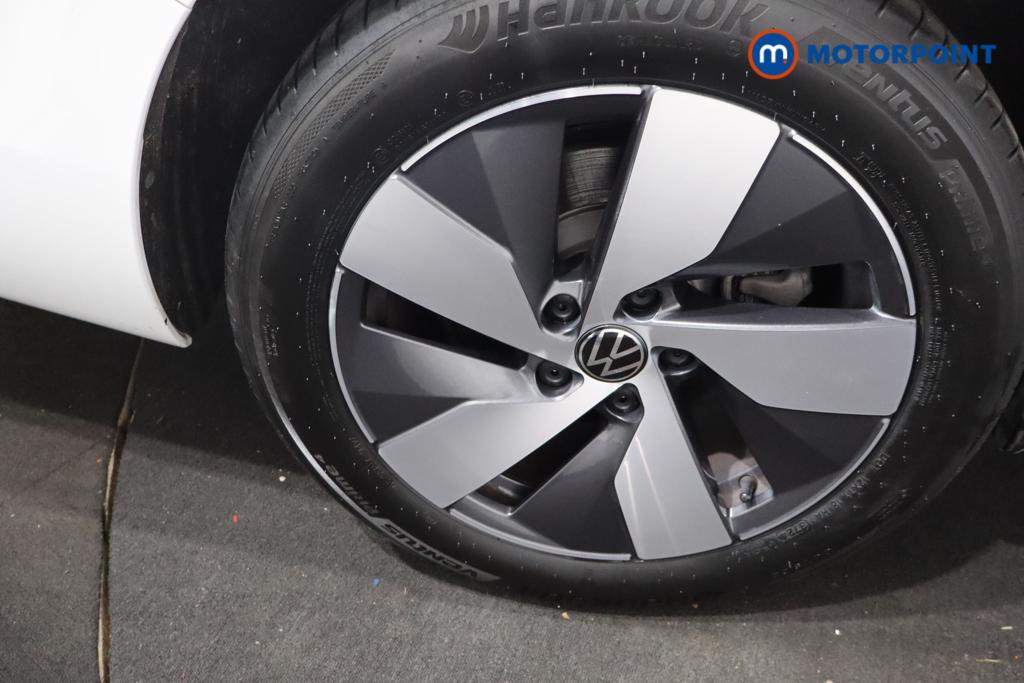 Volkswagen Passat Life Automatic Petrol Plug-In Hybrid Estate - Stock Number (1618659) - 8th supplementary image