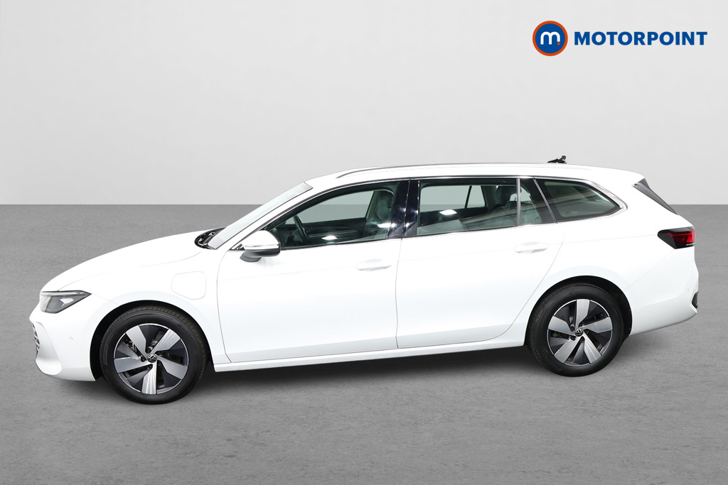 Volkswagen Passat Life Automatic Petrol Plug-In Hybrid Estate - Stock Number (1618659) - Passenger side