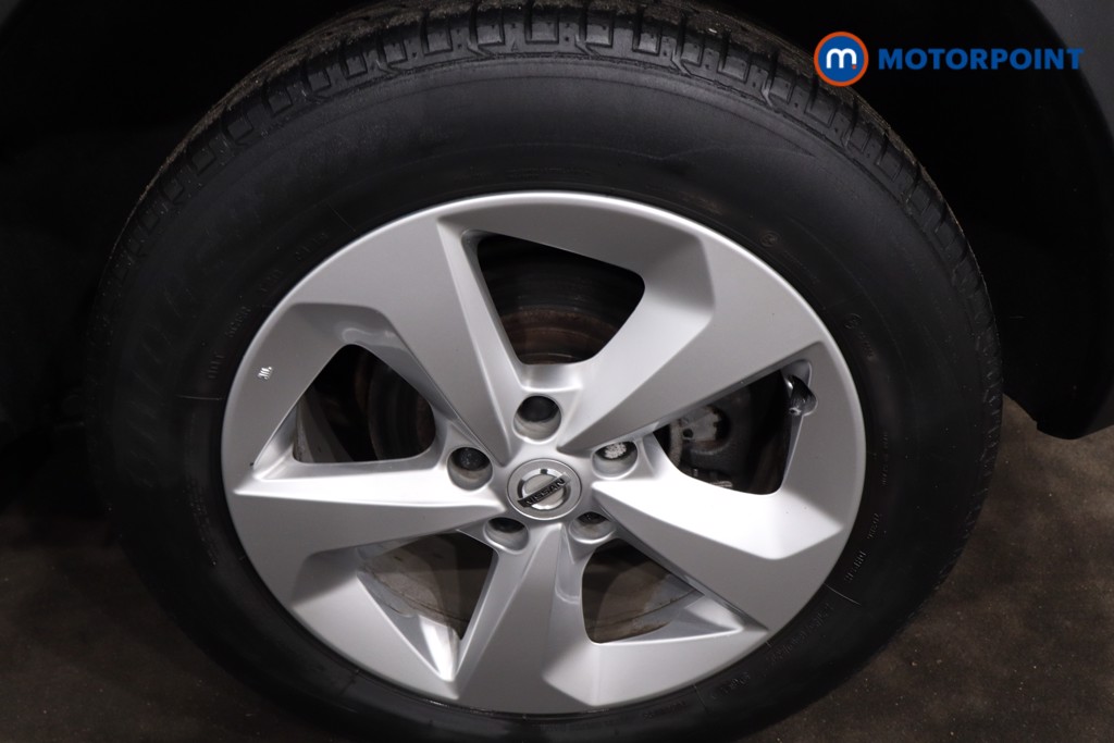 Nissan Qashqai Acenta Premium Manual Petrol SUV - Stock Number (1618774) - 11th supplementary image