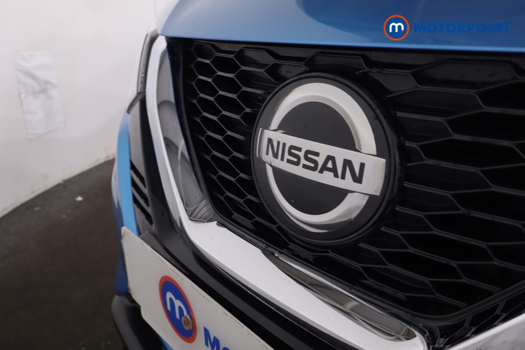 Nissan Qashqai Acenta Premium Manual Petrol SUV - Stock Number (1618774) - 26th supplementary image