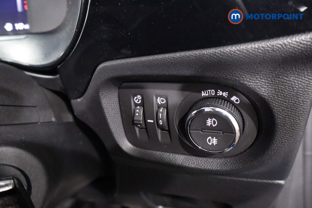 Vauxhall Corsa GS Manual Petrol Hatchback - Stock Number (1618862) - 17th supplementary image