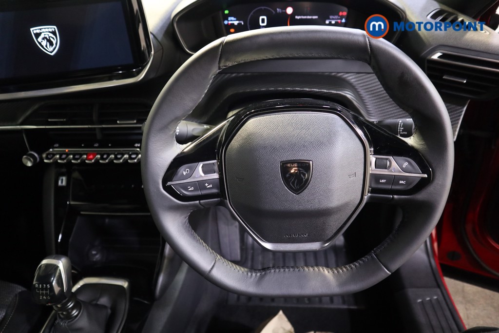 Peugeot 2008 Allure Manual Petrol SUV - Stock Number (1618925) - 5th supplementary image