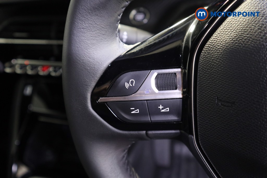 Peugeot 2008 Allure Manual Petrol SUV - Stock Number (1618925) - 9th supplementary image