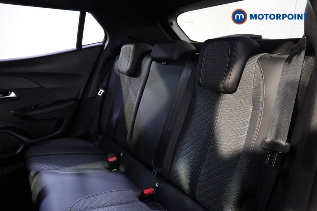Peugeot 2008 Allure Manual Petrol SUV - Stock Number (1618925) - 37th supplementary image