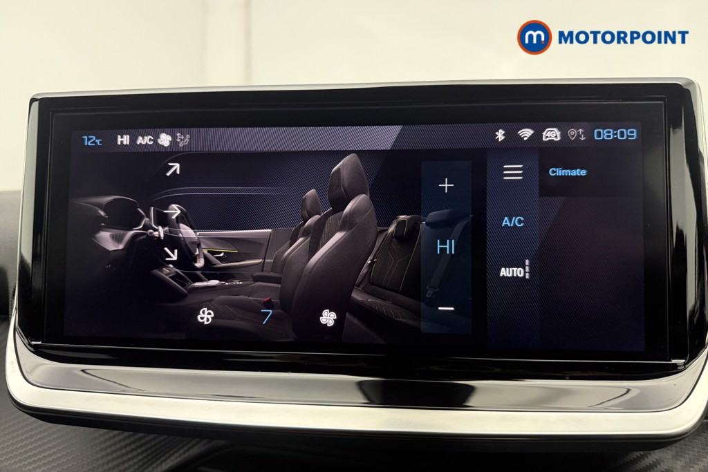 Peugeot 2008 Allure Manual Petrol SUV - Stock Number (1618981) - 15th supplementary image