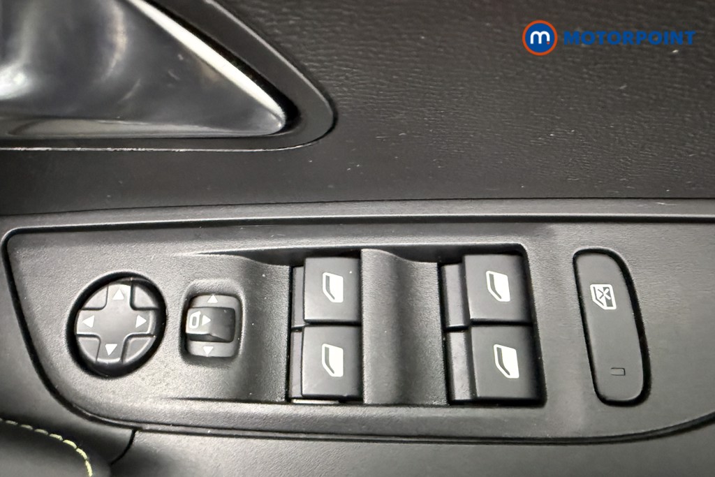 Peugeot 2008 GT Automatic Petrol SUV - Stock Number (1618991) - 17th supplementary image