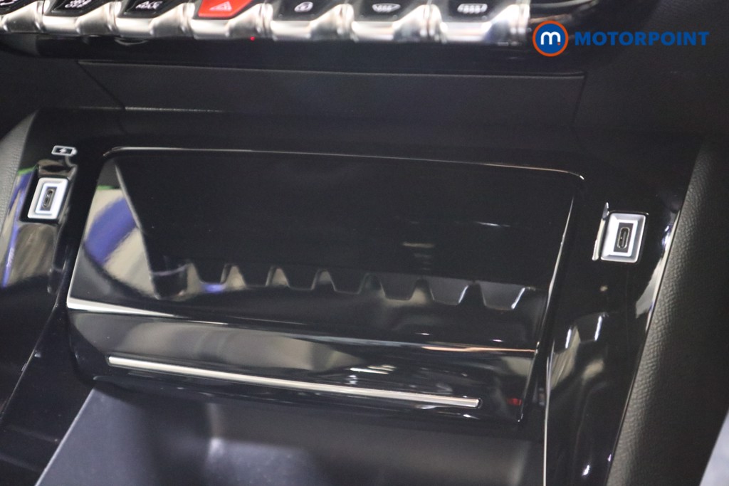 Peugeot 2008 GT Automatic Petrol SUV - Stock Number (1618999) - 10th supplementary image