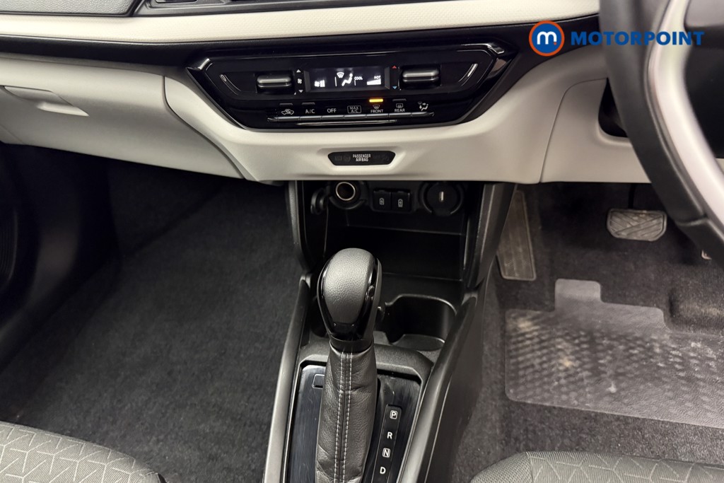 Suzuki Swift Motion Automatic Petrol Hatchback - Stock Number (1619117) - 19th supplementary image