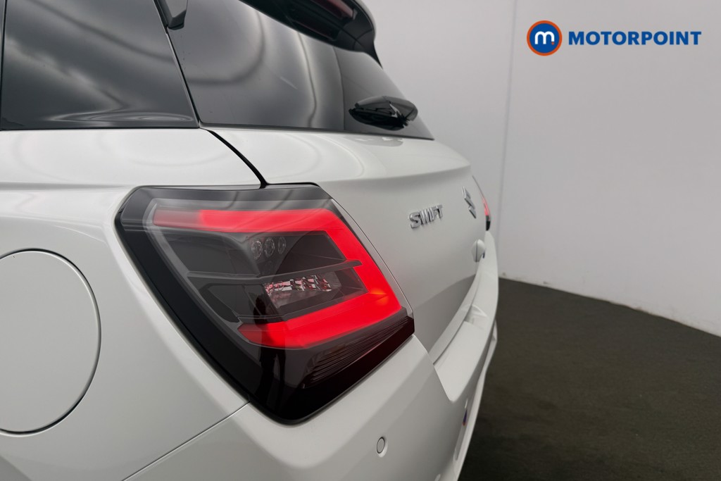 Suzuki Swift Motion Automatic Petrol Hatchback - Stock Number (1619132) - 26th supplementary image