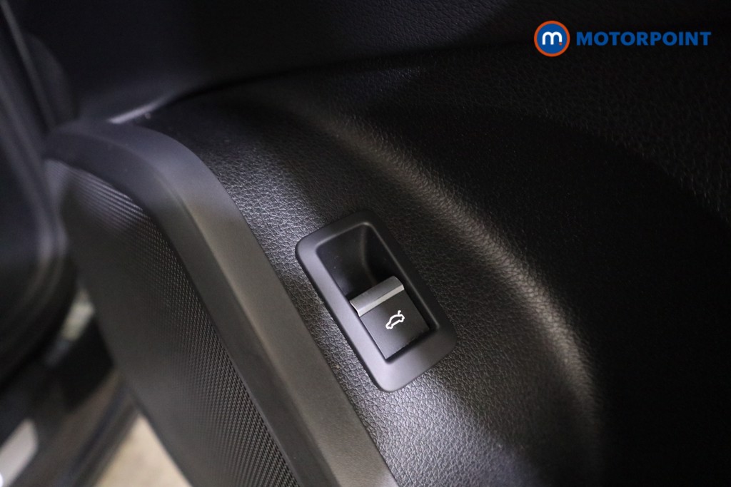 Audi Q5 S Line Automatic Diesel SUV - Stock Number (1619135) - 17th supplementary image