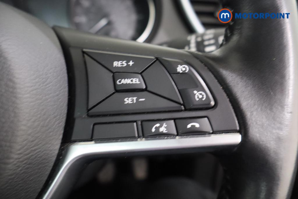 Nissan Qashqai N-Connecta Manual Petrol SUV - Stock Number (1619150) - 7th supplementary image