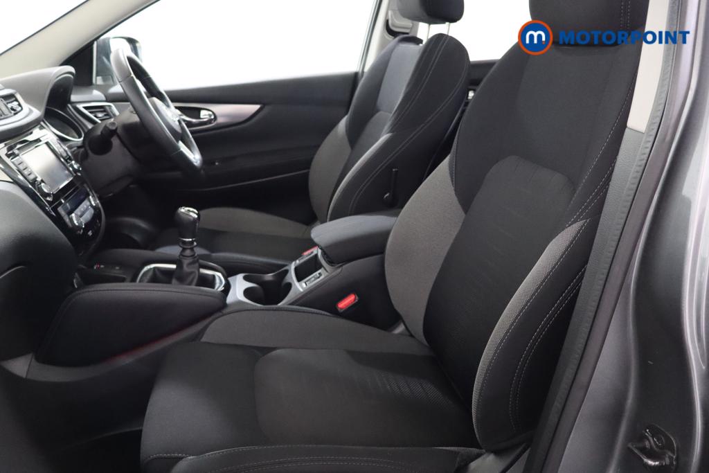 Nissan Qashqai N-Connecta Manual Petrol SUV - Stock Number (1619150) - 17th supplementary image