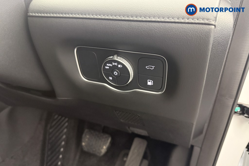 Chery Tiggo 8 Summit Automatic Petrol Plug-In Hybrid SUV - Stock Number (1619413) - 3rd supplementary image