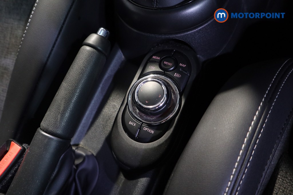 Mini Hatchback Cooper Classic Automatic Petrol Hatchback - Stock Number (1619555) - 9th supplementary image