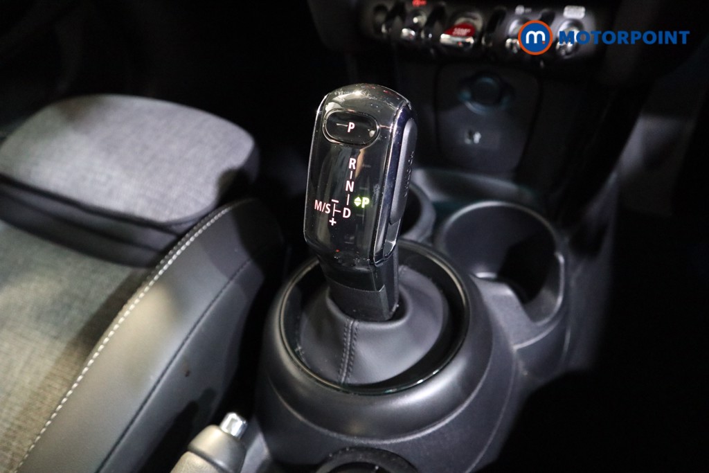 Mini Hatchback Cooper Classic Automatic Petrol Hatchback - Stock Number (1619555) - 10th supplementary image