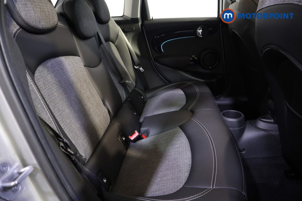 Mini Hatchback Cooper Classic Automatic Petrol Hatchback - Stock Number (1619555) - 17th supplementary image