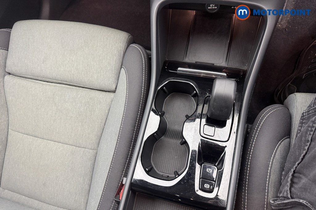 Volvo Xc40 Plus Automatic Petrol Plug-In Hybrid SUV - Stock Number (1619685) - 11th supplementary image
