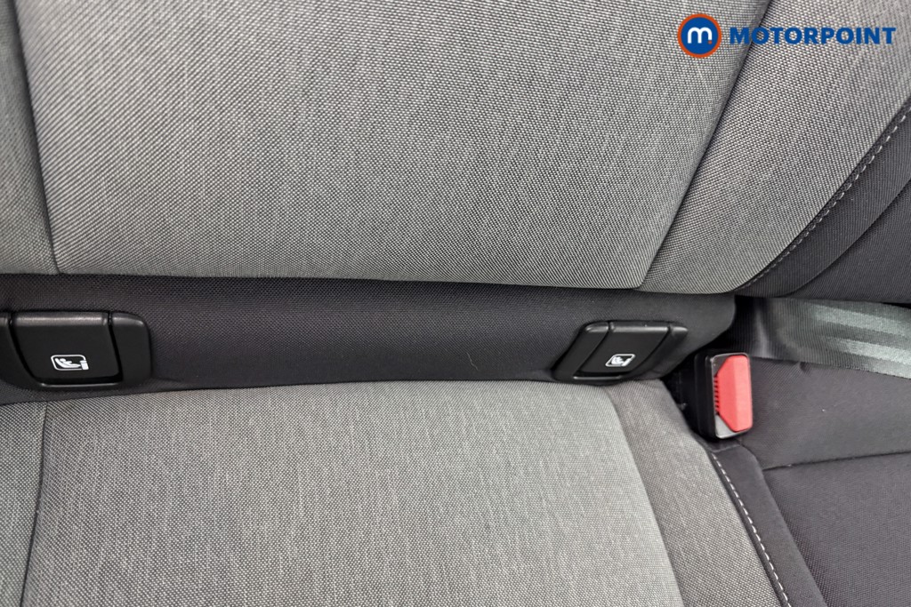 Volvo Xc40 Plus Automatic Petrol Plug-In Hybrid SUV - Stock Number (1619685) - 17th supplementary image