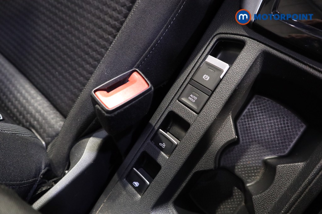 Volkswagen T-Roc Active Automatic Petrol Convertible - Stock Number (1619760) - 11th supplementary image