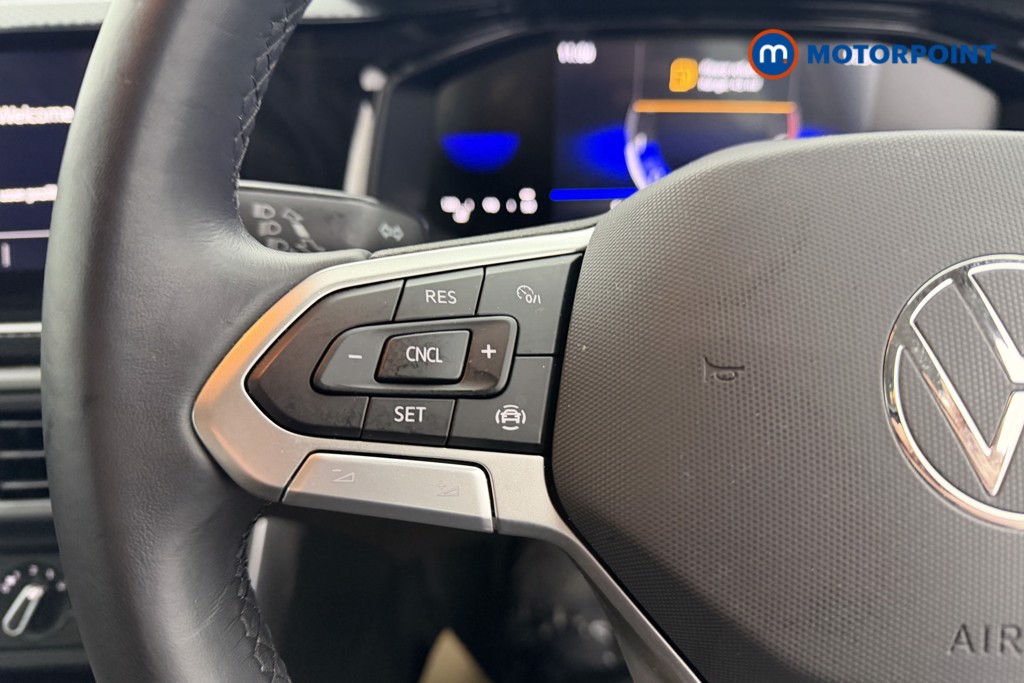 Volkswagen Polo Life Manual Petrol Hatchback - Stock Number (1619843) - 2nd supplementary image