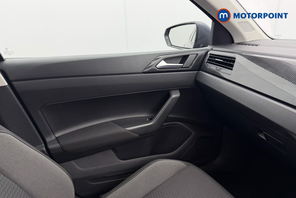 Volkswagen Polo Life Manual Petrol Hatchback - Stock Number (1619843) - 10th supplementary image