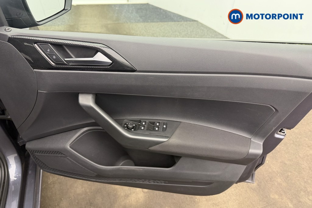 Volkswagen Polo Life Manual Petrol Hatchback - Stock Number (1619843) - 11th supplementary image