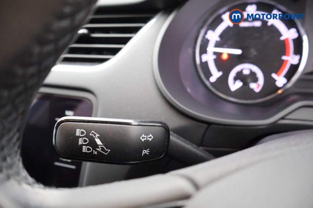 Skoda Octavia Se Technology Manual Petrol Hatchback - Stock Number (1619933) - 5th supplementary image